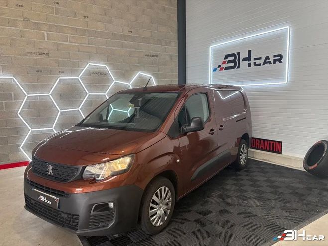 Peugeot Partner Vu FOURGON 1.5 BLUEHDI 130 950KG L2 XL S Marron de 2018