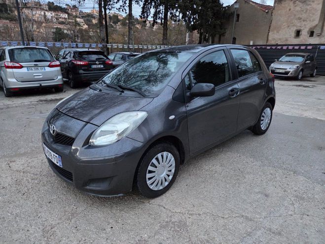 Toyota Yaris 2 1.0 VVT-i 69 Gris de 2009