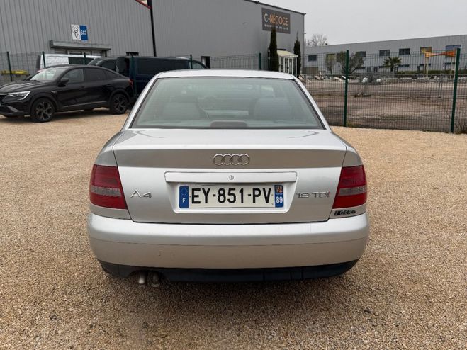 Audi A4 1.9 TDI - 115 Pack Gris de 2000