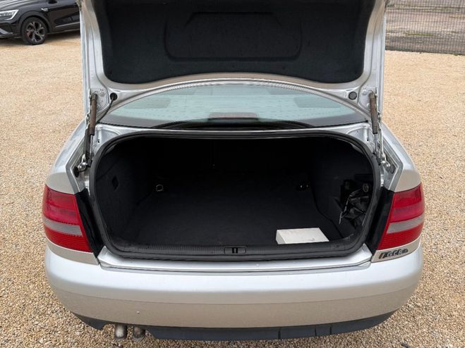 Audi A4 1.9 TDI - 115 Pack Gris de 2000