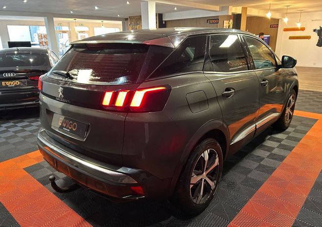 Peugeot 3008 generation-ii 1.2 130 allure start-stop  Gris de 2018