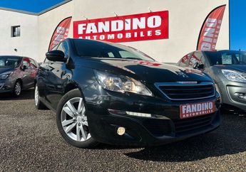  Voir d&eacute;tails -Peugeot 308 II 1.6 Hdi 92Ch Allure 5P &agrave; Pavie (32)