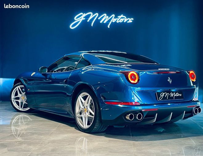 Ferrari California T (2) 3.9 V8 560 Suivi Complet Garantie  Bleu de 2015