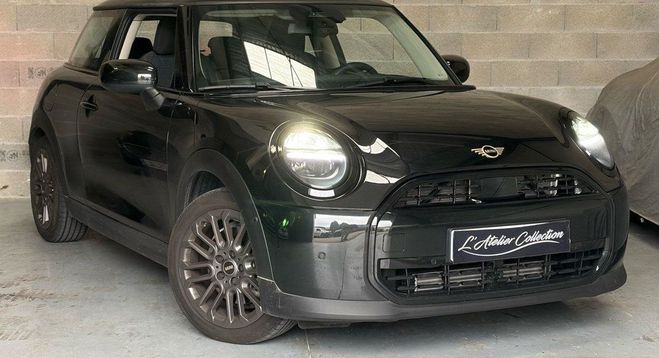 Mini Cooper C FINITION ESSENTIAL 156cv SOUS GARANTIE Noir de 2025