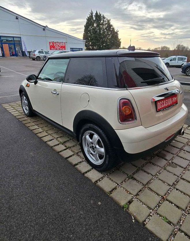 Mini Cooper 1.6 115cv 16v essence Rouge de 2010