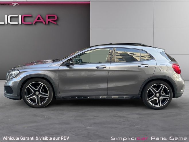 Mercedes Classe GLA CLASSE 200 Fascination 7-G DCT A Gris de 2016