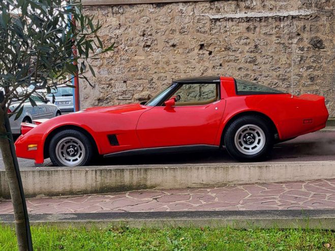 Chevrolet Corvette C3 ROUGE de 1980