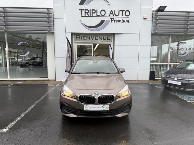 BMW Serie 2 Active Tourer 216d Business Design SUIVI BEIGE FONCE de 2019