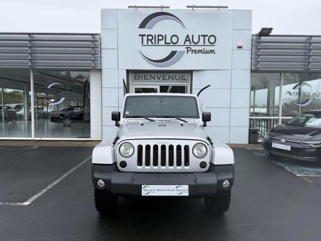 Jeep Wrangler 2.8 - 100 CRDi FAP Unlimited Sahara - AT GRIS CLAIR de 2012