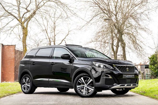 Cliquer pour voir la photo suivante Peugeot 5008 1.2 PureTech Allure Noir Métallisé de