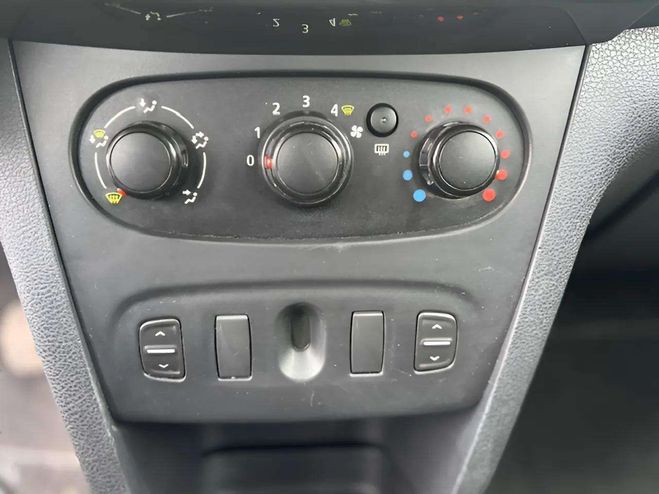 Dacia Sandero 0.9 TCE 90CH ECO� AMBIANCE GRIS C de 2013