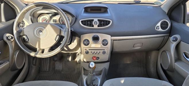 Renault Clio 3 1.4 16V 98 CV Privilege Clim  de 2007
