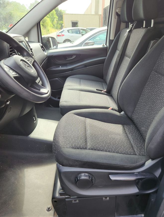 Mercedes Sprinter 114 cdi 136ch bva Blanc de 2023