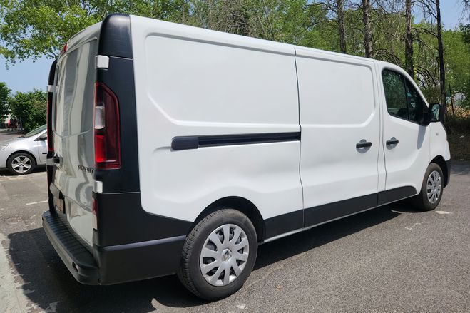 Renault Trafic 1.6 dci 16v 95ch Blanc de 2019