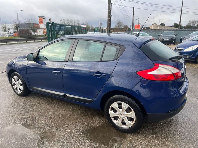 Renault Megane III 1.4 TCE 130 DYNAMIQUE Bleu de 2010