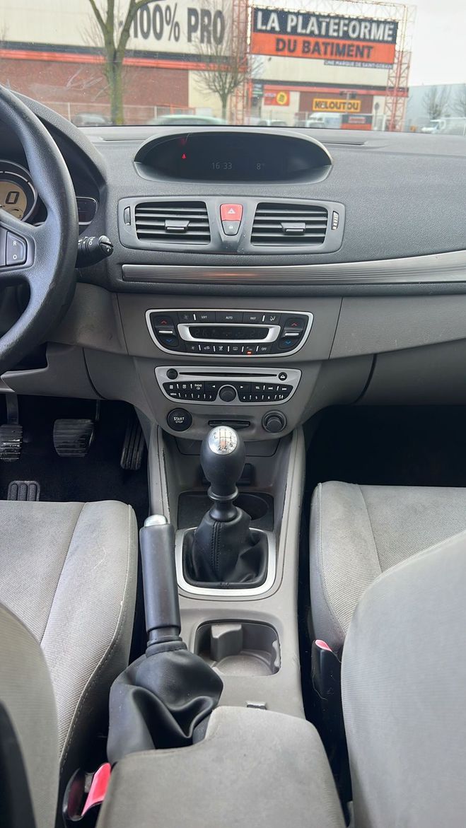 Renault Megane III 1.4 TCE 130 DYNAMIQUE Bleu de 2010