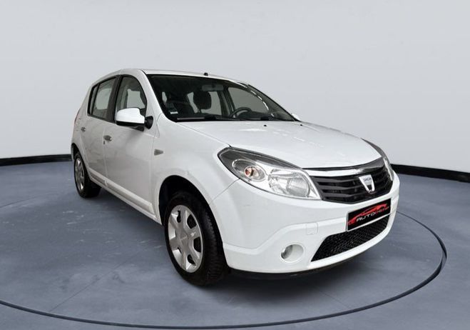 Dacia Sandero laureate 1.2 I 75 ch 93050 KM climatisat Blanc de 2010
