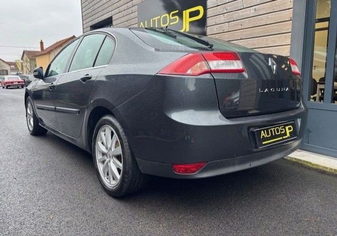 Renault Laguna iii (2) 1.5 dci 110 fap 109g bose eco2 Noir de 2011