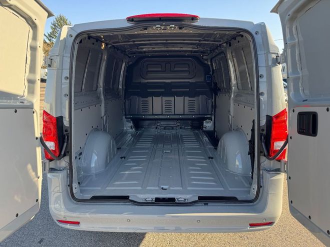 Mercedes Vito FOURGON 116 CDI LONG SELECT 9G-TRONIC Gris Clair de 2026