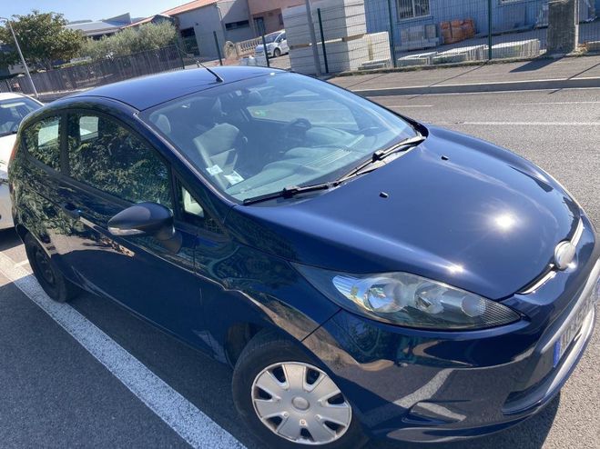 Ford Fiesta II 1.3 L 60 cv TREND PACK 3P Bleu de 2010
