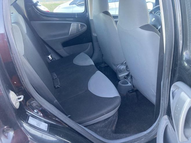 Peugeot 107 1.0E 12V 68CH BLUE LION URBAN 5P Noir de 2010