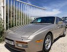 Porsche 944