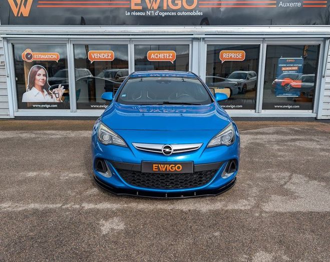 Opel Astra gtc opc 2.0 t 280ch 1er main full option Bleu de 2012