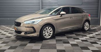  Voir d&eacute;tails -Citroen DS 5 automobiles 2.0 e-hdi 200 hybrid 60eme &agrave; Mont�limar (26)