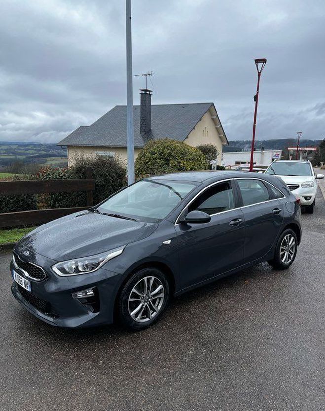 Kia Ceed d Ceed 1.6 CRDI 136cv MILD HYBRID ACTIVE Gris de 2021