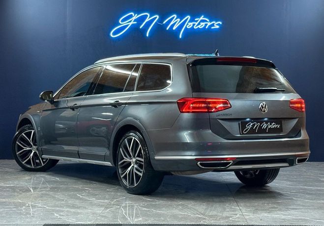 Volkswagen Passat viii sw 2.0 tdi 240 bluemotion technolog Gris de 2017