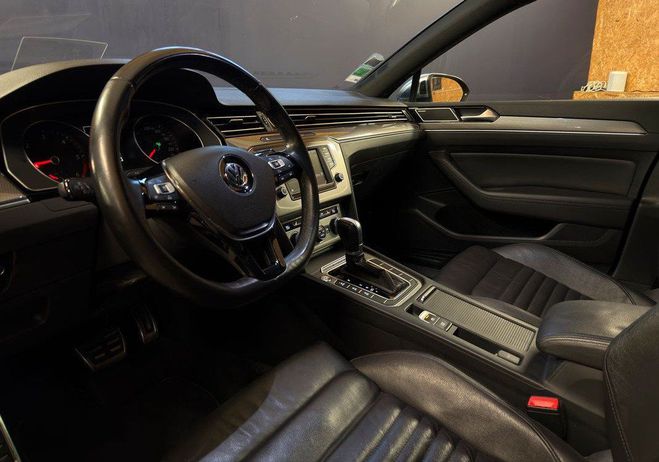 Volkswagen Passat viii sw 2.0 tdi 240 bluemotion technolog Gris de 2017