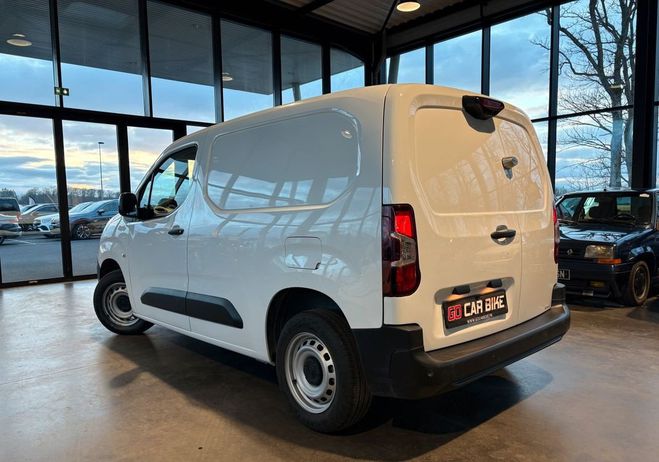 Peugeot Partner Asphalt HDI 100CH 3 Places Apple carplay  de 2022