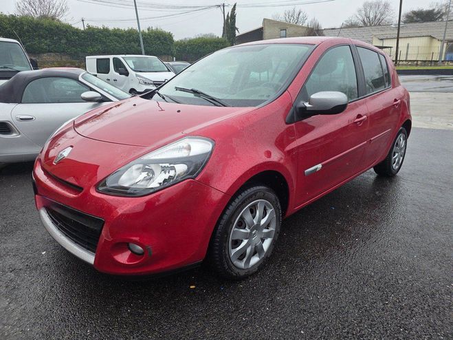 Renault Clio III 1.5L DCI 88CH / GPS / SEMI CUIR Rouge de 2012
