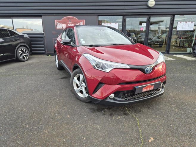 Toyota C HR Hybride 122h - BV e-CVT (RC18) Graphic P ROUGE FONCE de 2019
