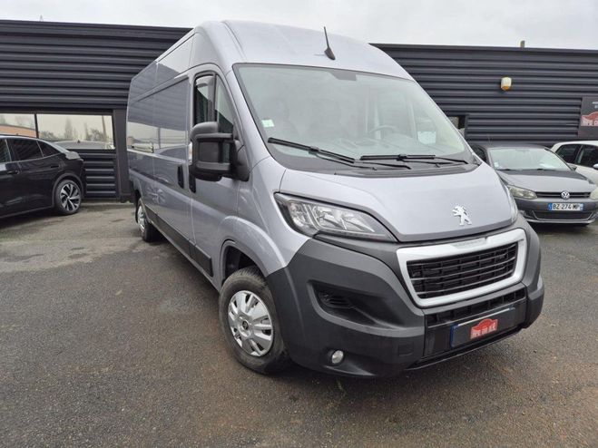 Peugeot Boxer Premium 335 L3H2 2.2 BlueHDi S&S - 165 I GRIS CLAIR de 2022