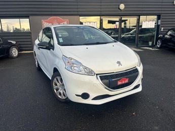  Voir d&eacute;tails -Peugeot 208 1.0 VTi 12V Access PHASE 1 GARANTIE 3 MO &agrave; Avoine (37)