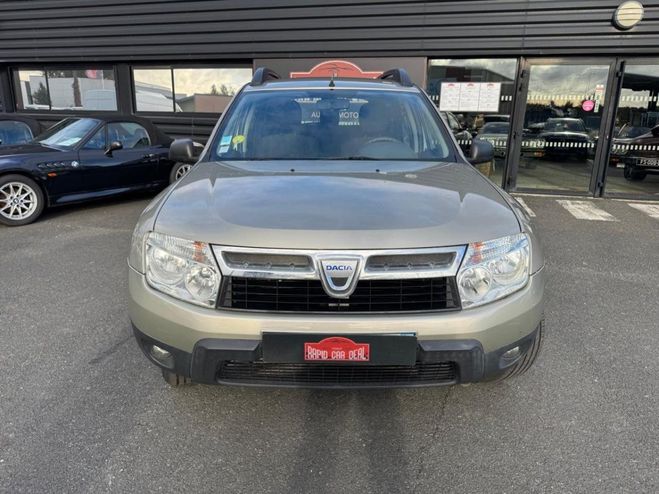 Dacia Duster 1.5 dCi FAP - 90 Ambiance PHASE 1 GRIS CLAIR de 2011