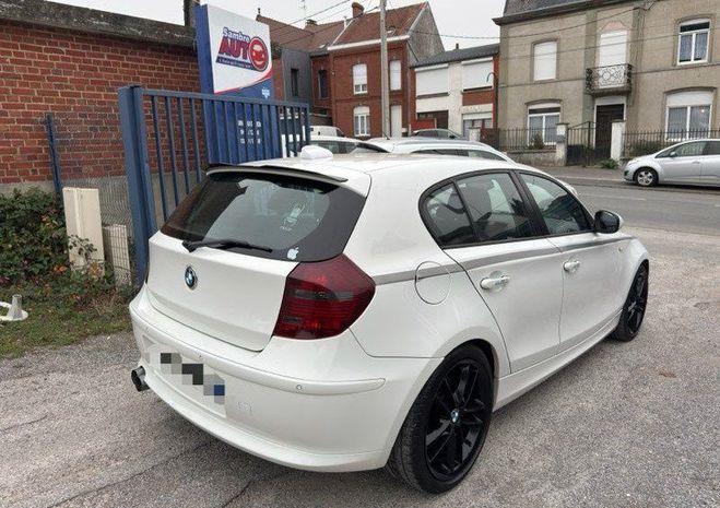 BMW Serie 1 Magnifique 118 en 2l 143 cv  de 2011