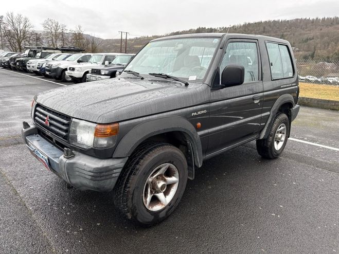 Mitsubishi Pajero INTERCOOLER TURBO Gris de 1992