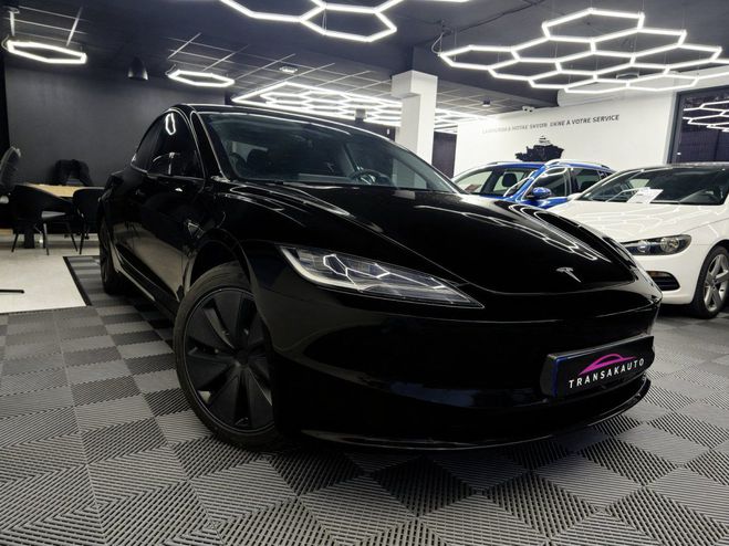 Tesla Model 3 Grande Autonomie RWD TVA RECUPERABLE Noir de 2024