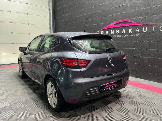 Renault Clio IV BUSINESS dCi 90 / REV OK POUR LA VENT Gris de 2018