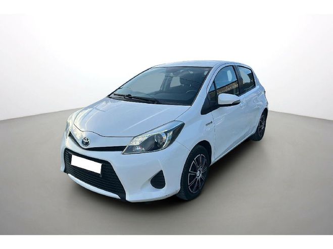 Toyota Yaris Yaris 100h Dynamic Blanche de 2013