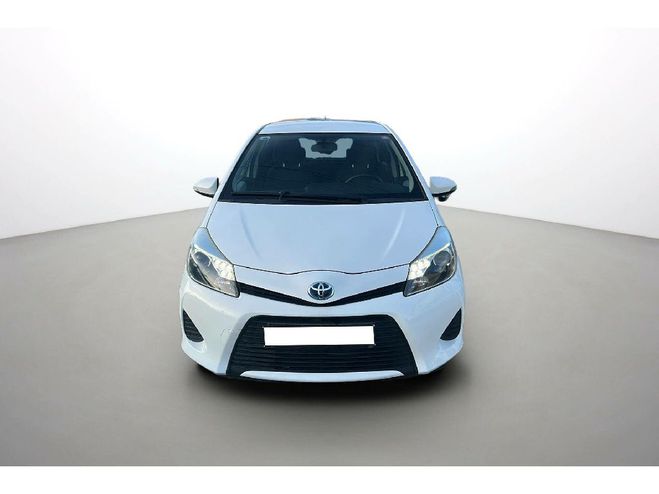 Toyota Yaris Yaris 100h Dynamic Blanche de 2013