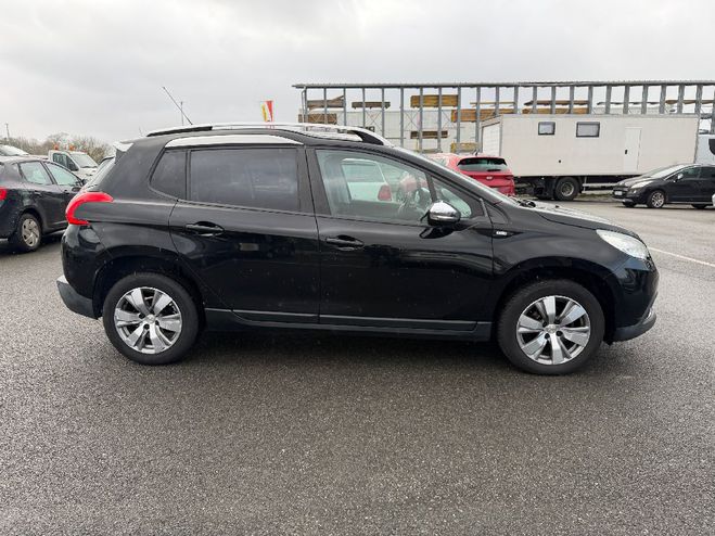 Peugeot 2008 1.6 BlueHDi 100ch BVM5 STYLE NOIR de 2016