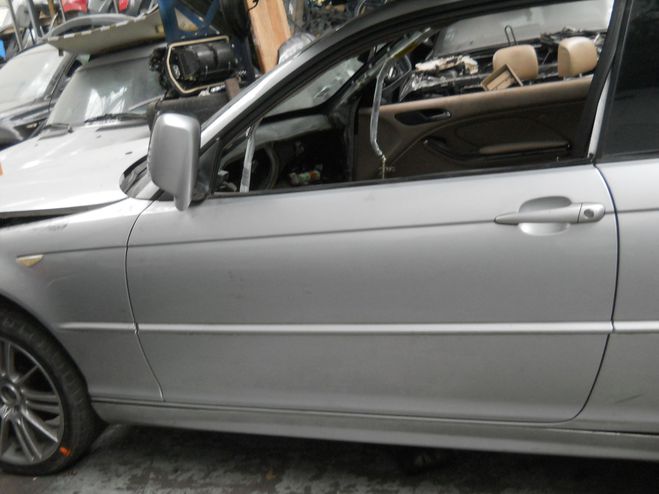 BMW Serie 3 vente pieces occasions grise de 2004