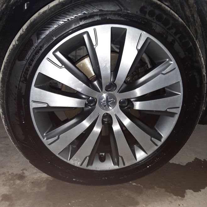 Peugeot 3008  2.0 HDI 150 2014 Gris fonc� m�tallis�  de 2014