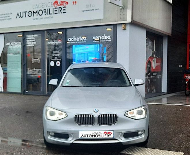 BMW Serie 1 116i 1.6 URBAN LIFE 135CH Argent de 2011