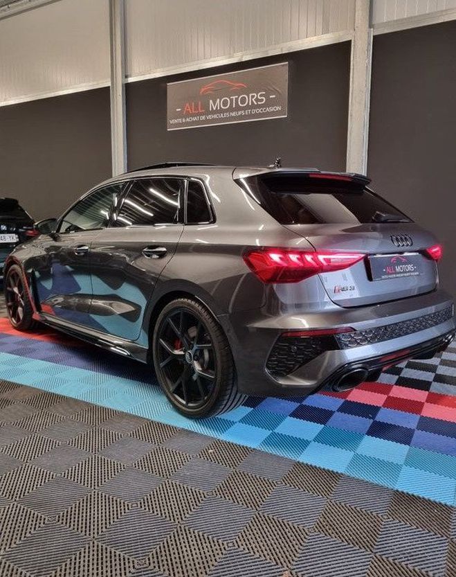 Audi RS3 8y 400ch sportback Gris de 2023