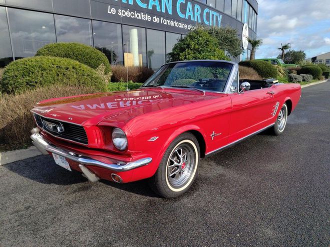 Ford Mustang Cabriolet 289 code C, disques, capote el ROUGE de 1966