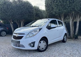  Voir d&eacute;tails -Chevrolet Spark 1.0 16V LS 5P &agrave; Perpignan (66)